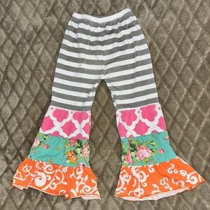 Adorable girls pants, size 2-3T. Excellent Condition!